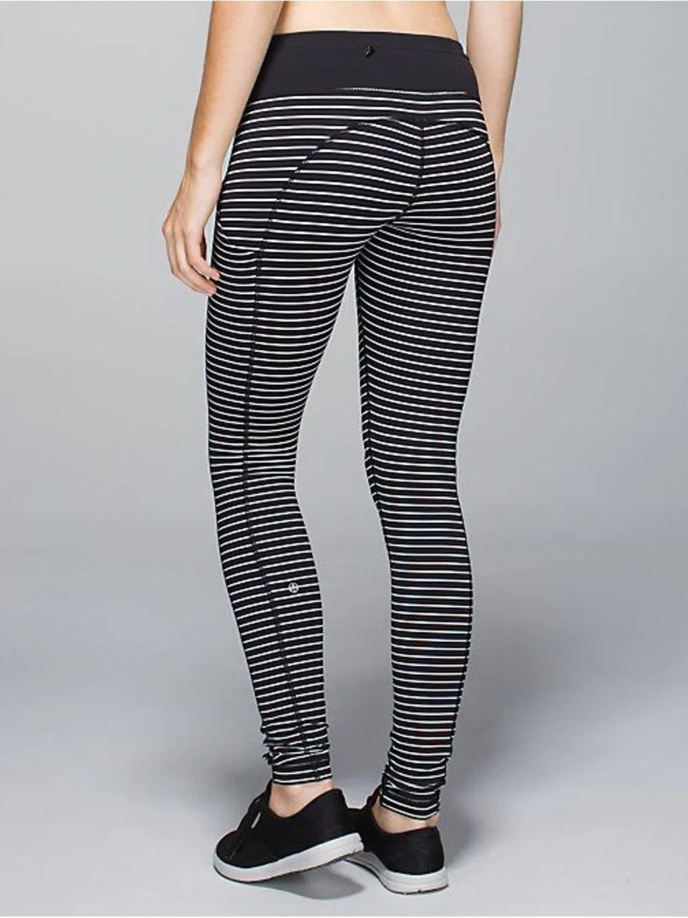 Lululemon Speed Up Leggings 4 like new - Picture 3 of 4